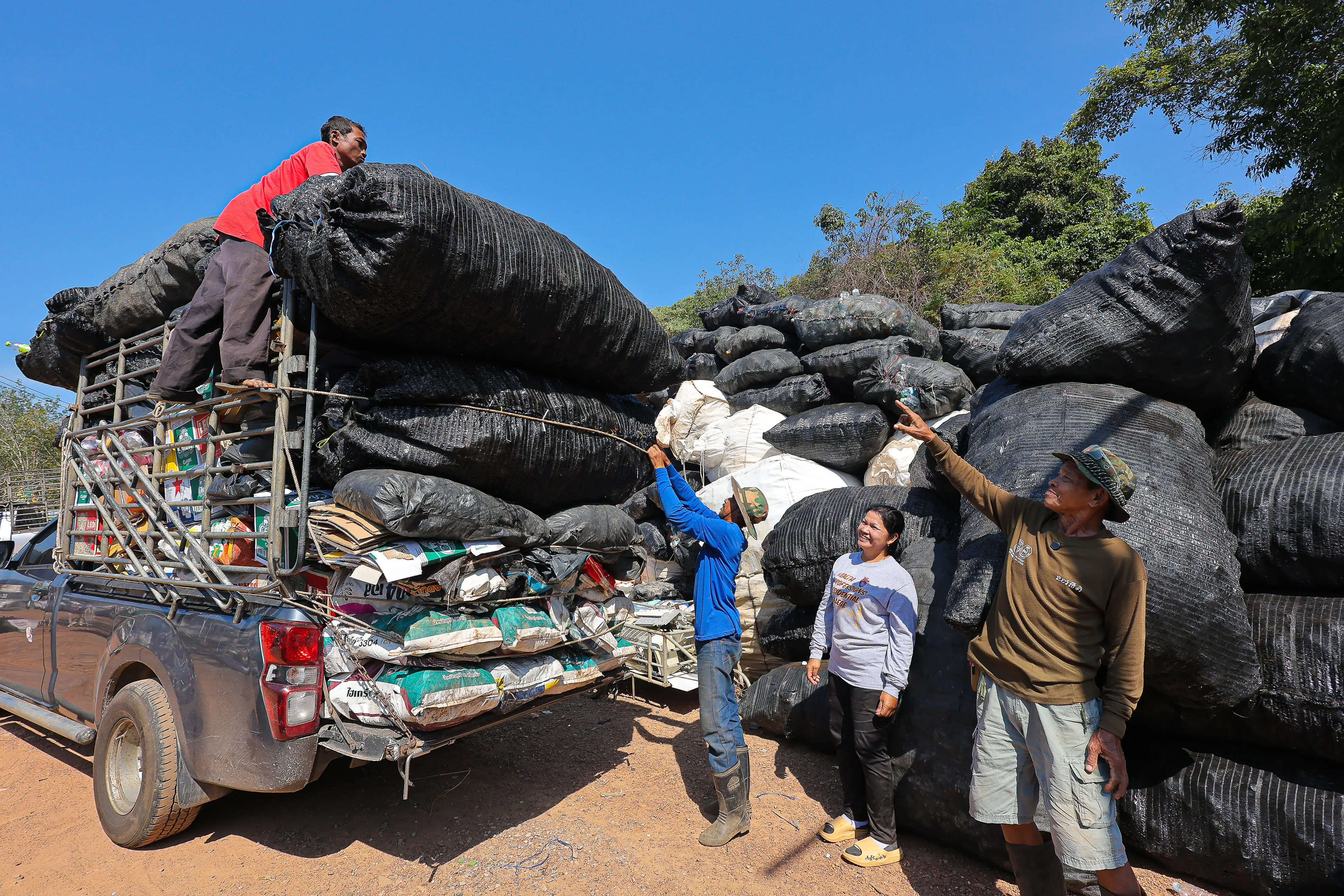 Image | ThaiNamthip Coca-Cola